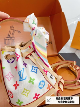 Louis Vuitton Monogram Multicolore Bucket Bag Mini White view 2
