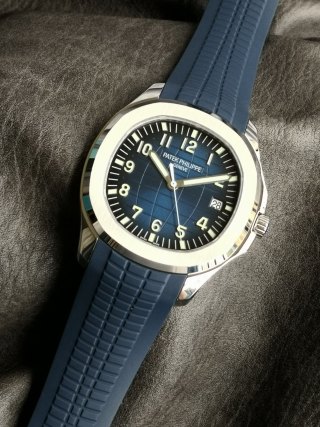 Patek Philippe Aquanaut 5168G Blue Dial Steel Watch view 4