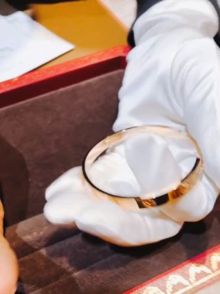 Cartier Love Bracelet Gold-Tone Replica