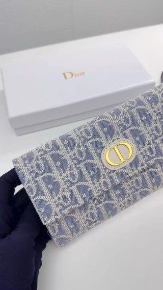 Dior CD Logo Jacquard Wallet Grey video