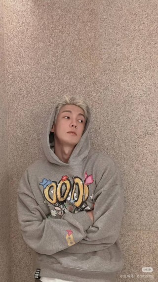 Oversized Graphic Hoodie Grey with Colorful Print view 2