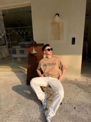 We11done Logo T-Shirt Beige view 8