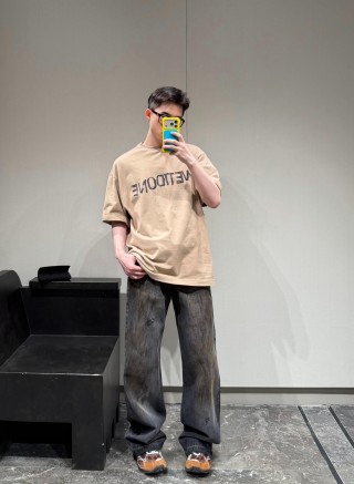 We11done Logo T-Shirt Beige view 10