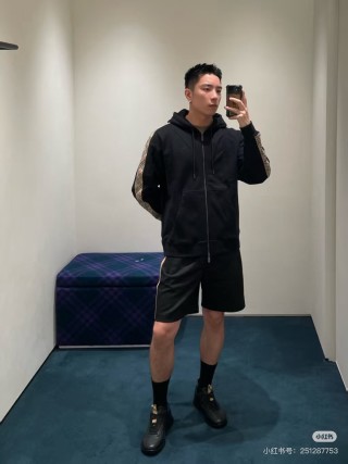 Burberry Black Hoodie Jacket with Checked Trim view 8