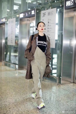 Burberry London England Black T-Shirt view 8