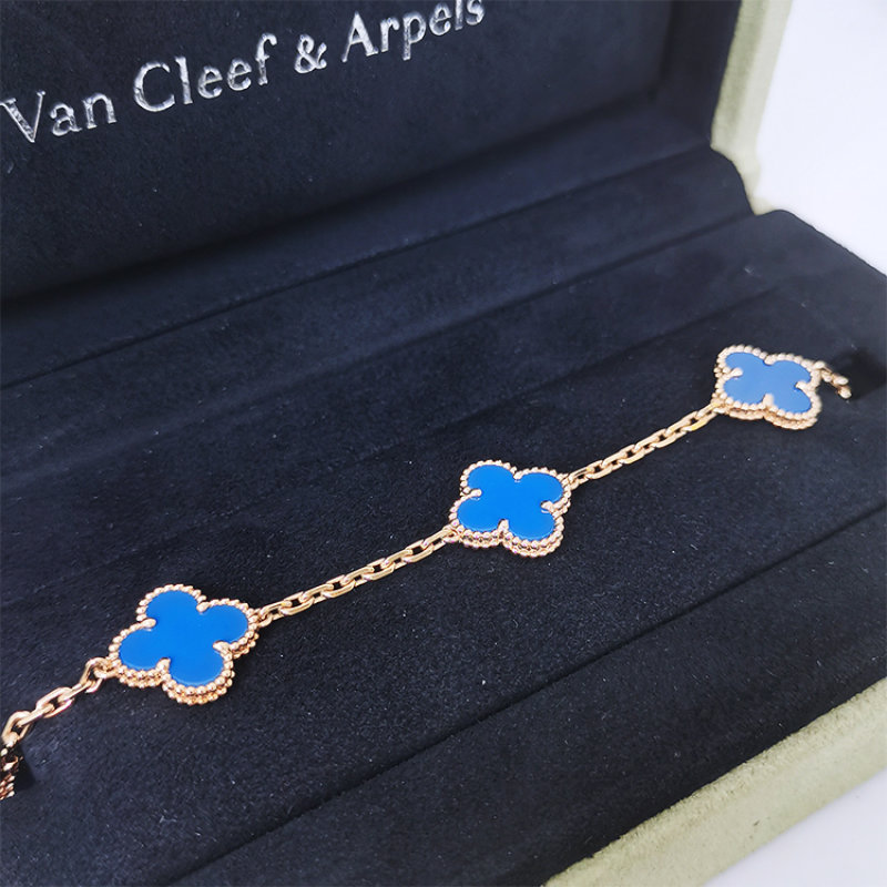 Van Cleef & Arpels Vintage Alhambra Blue Agate Gold Bracelet view