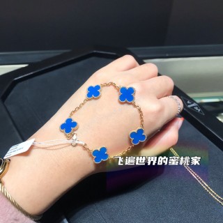 Van Cleef & Arpels Vintage Alhambra Blue Agate Gold Bracelet view 7