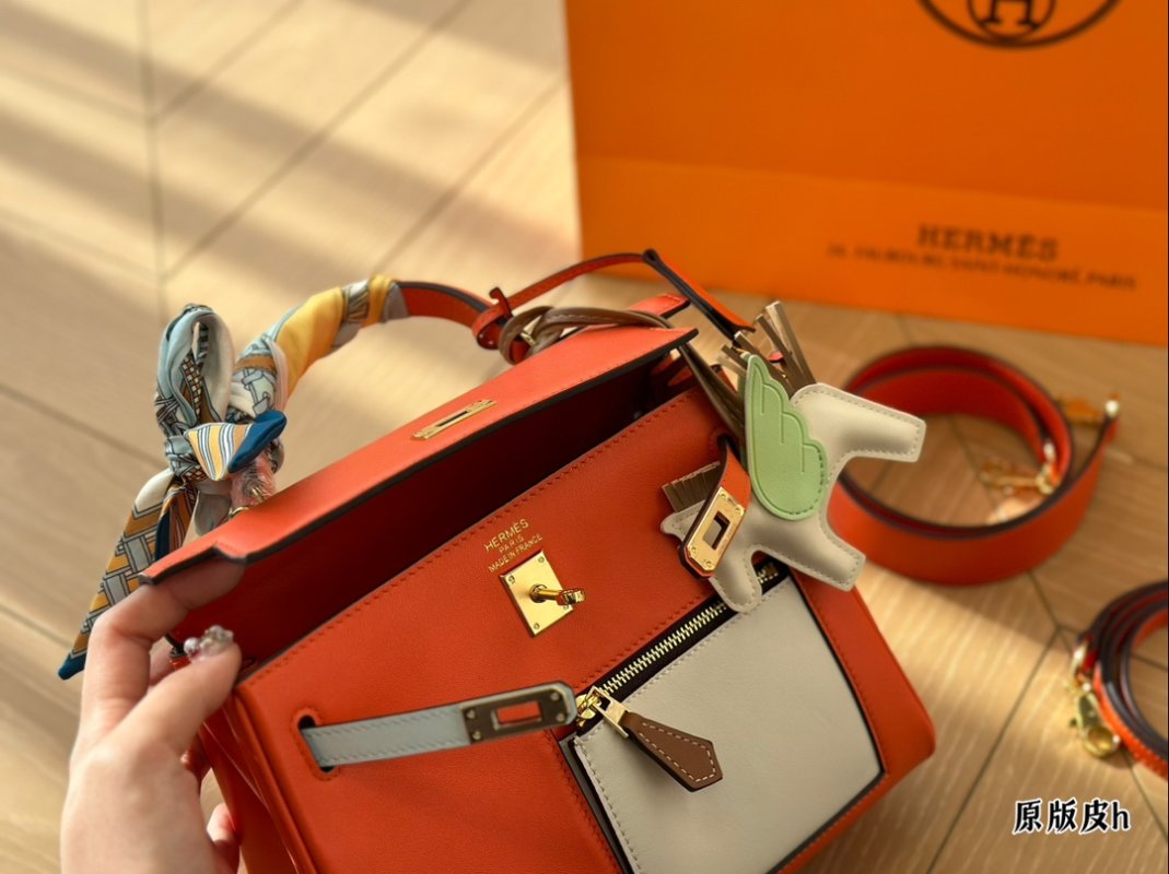 Hermès Kelly Bag 25cm Orange Red Leather view