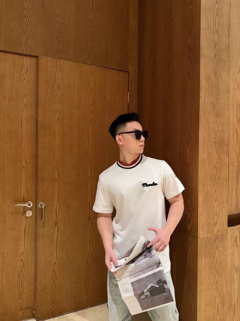 Cream Crew Neck Short Sleeve T-Shirt with Embroidered Script Logo