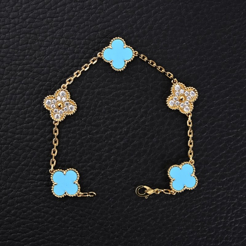 Van Cleef & Arpels Turquoise Mother-of-Pearl Lucky Clover Bracelet