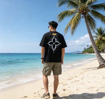 Louis Vuitton LV Monogram Black Short Sleeve T-Shirt view 5