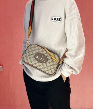 Gucci GG Canvas Camera Bag with Tiger Head Hardware - Ebony & Gold view 1