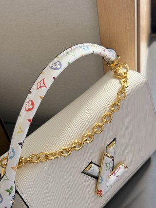 LV Twist Denim Medium Handbag White view 4