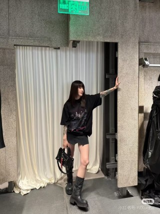 Black Cityscape Graphic Short Sleeve T-Shirt view 3