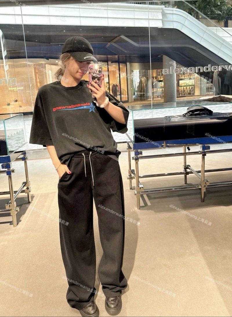 Black Graphic Print Crop T-Shirt view