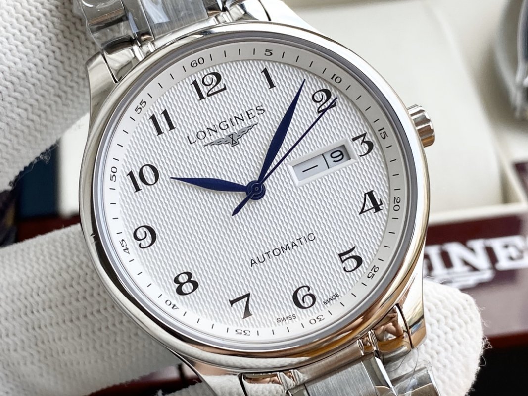 Longines Master Collection Silver Automatic Men's Watch 39mm view