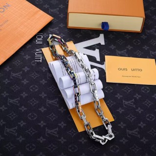 Louis Vuitton Monogram Chain Link Necklace Silver view 8