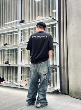 Balenciaga Black Back Logo T-Shirt view 1