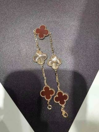 Van Cleef & Arpels Red Carnelian Four-Leaf Clover Necklace view 7
