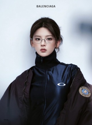 Balenciaga Black Oversized Puffer Jacket view 2