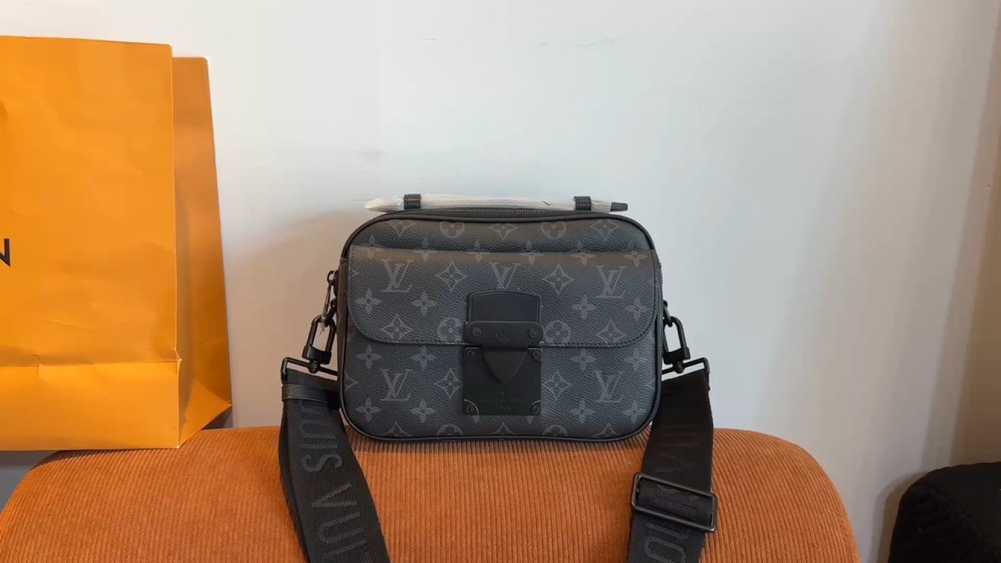 Louis Vuitton Monogram Canvas Crossbody Bag Black