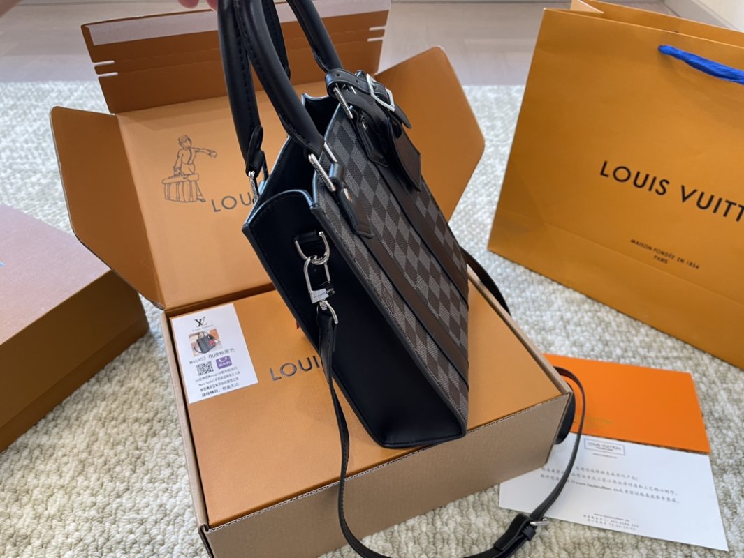 Louis Vuitton Damier Graphite Shoulder Bag Black view