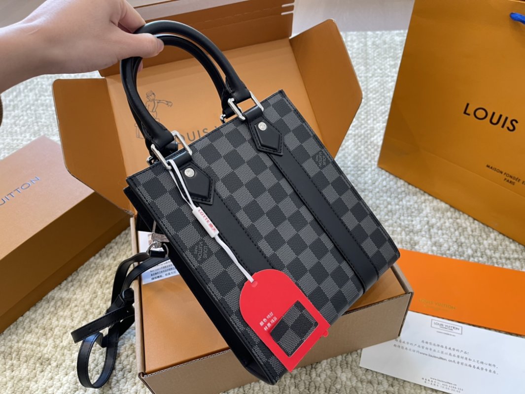 Louis Vuitton Damier Graphite Shoulder Bag Black view