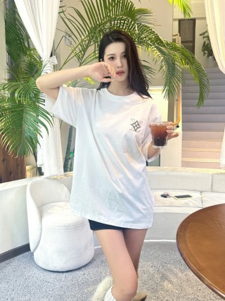 White Oversized Short Sleeve T-Shirt with Star Chest Print view 1