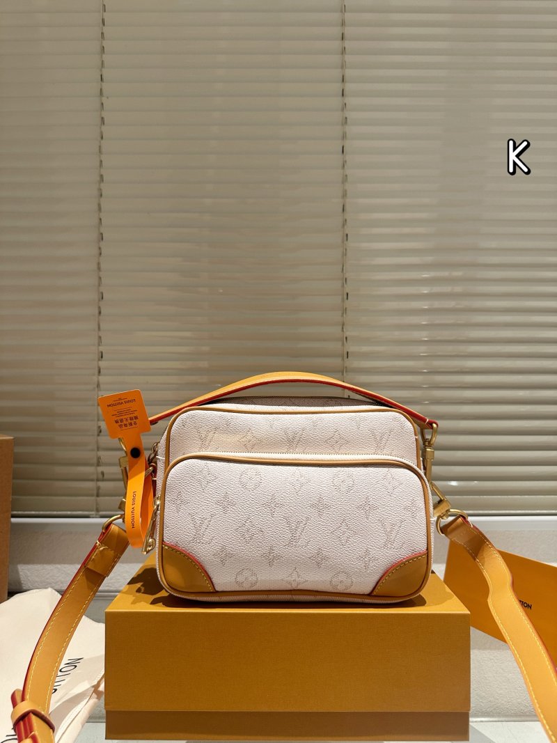 Louis Vuitton Nil Nil Monogram Canvas Crossbody Bag - Cream
