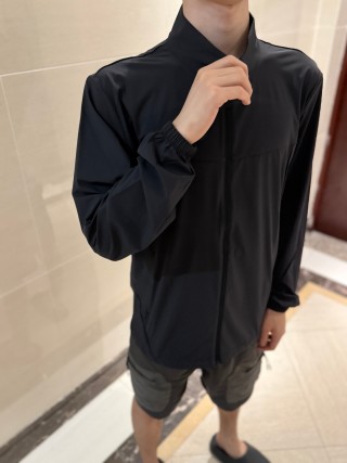 Black Oversized Sun-Protection Windbreaker Jacket view 2