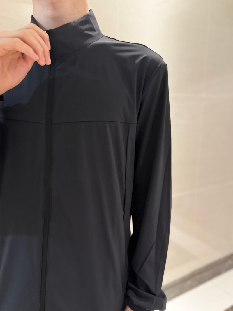 Black Oversized Sun-Protection Windbreaker Jacket view