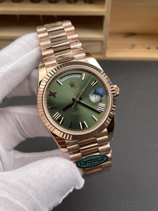 Rolex Day-Date Rose Gold Olive Green Roman Dial 40mm view 2