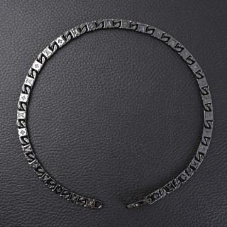 Louis Vuitton Monogram Tied Up Necklace – Gunmetal view 1
