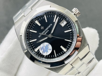 Vacheron Constantin Overseas 4500 Steel Watch Black Dial view 4