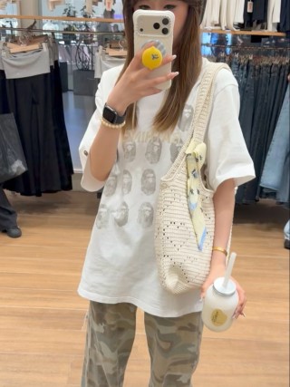 White Multi-Head Graphic Print T-Shirt view 2