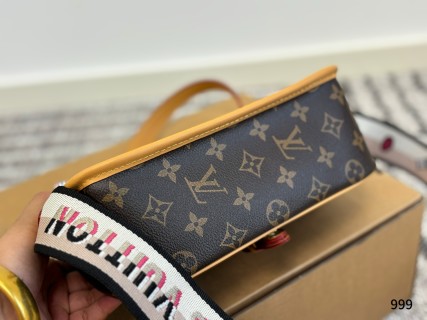 Louis Vuitton Monogram Canvas Shoulder Bag with Detachable Strap view 7