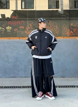 Adidas Black & White Striped Track Jacket with Crest view 2
