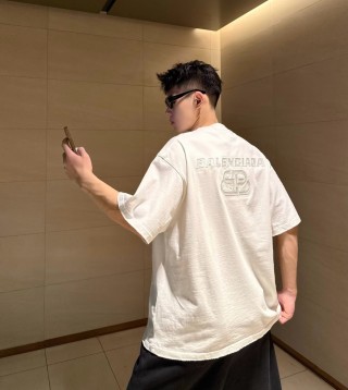 Essentials Fear of God White Short Sleeve T-Shirt view 2