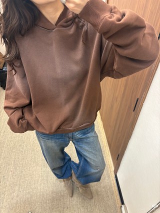 Brown Oversized Graphic Hoodie view 3