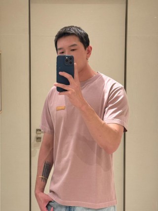 Dusty Pink Short Sleeve T-Shirt with Gold Label view 5