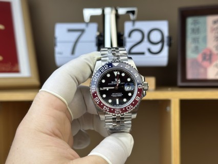Rolex GMT-Master II Black Dial Red/Blue Bezel Steel Watch view 2
