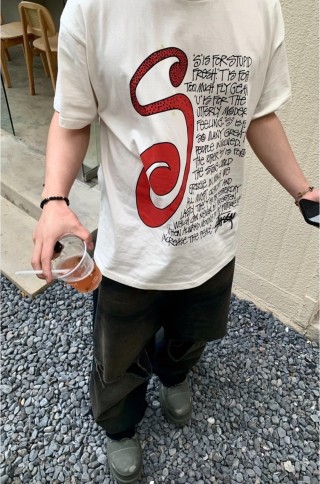 White Graphic Print Short Sleeve T-Shirt with Red Abstract Design view 9