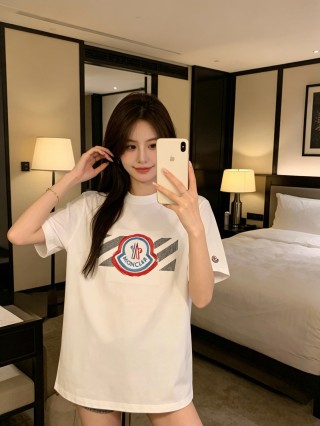 Moncler Logo White T-Shirt view 3