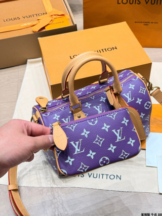 Louis Vuitton Speedy P209 Purple Monogram Canvas Handbag view 4