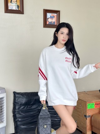 Miu Miu White Oversized Hoodie with Red Logo and Stripe view 3