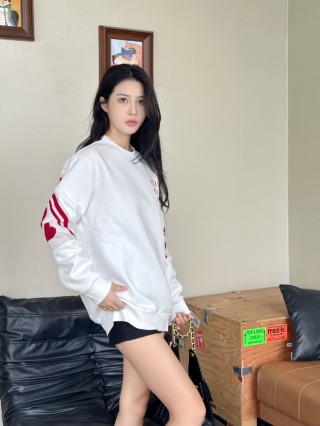 Miu Miu White Oversized Hoodie with Red Logo and Stripe view 8