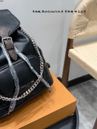Louis Vuitton Montsouris Black Leather Backpack view 6