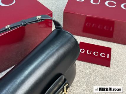 Gucci 1955 Horsebit Shoulder Bag Black view 2