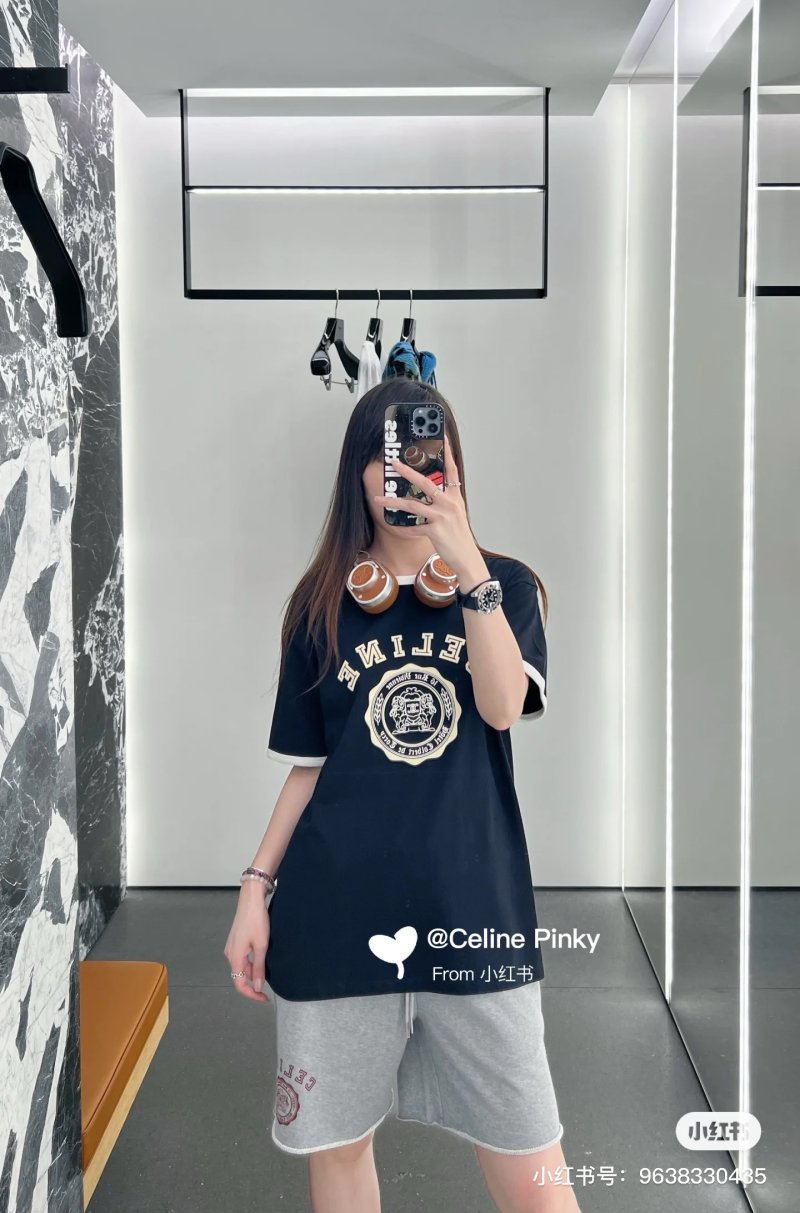 Black Oversized Graphic Logo T-Shirt with White Circle Emblem