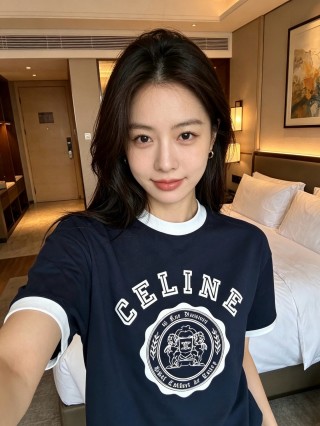 Black Oversized Graphic Logo T-Shirt with White Circle Emblem view 6